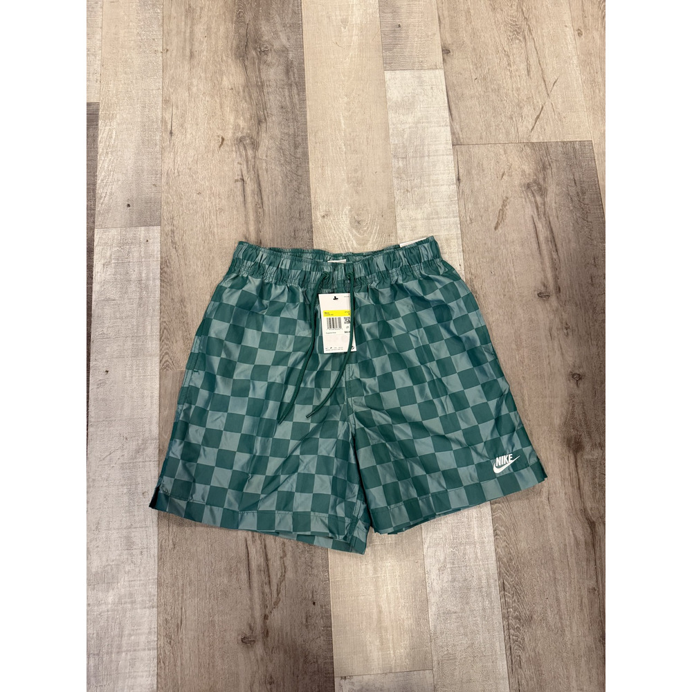 Nike Shorts Mens Small Green Checkered Standard Fit Above Knee Drawstring NWT